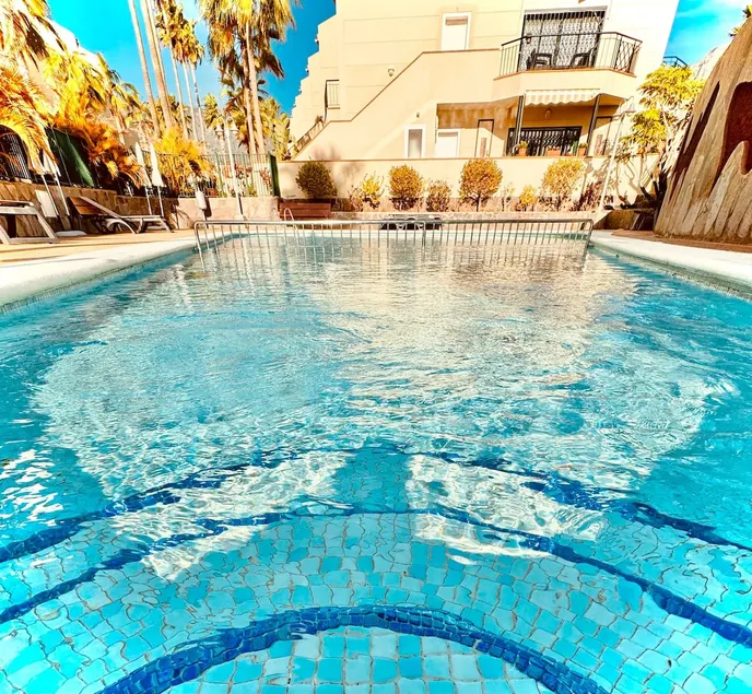 Elysian Pool Residence - Image 1