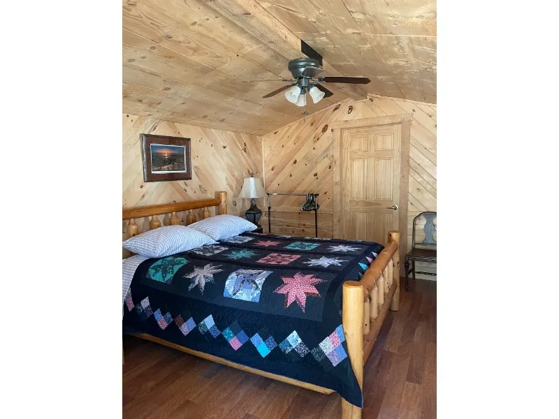 Deluxe Cabin #2 - Image 1