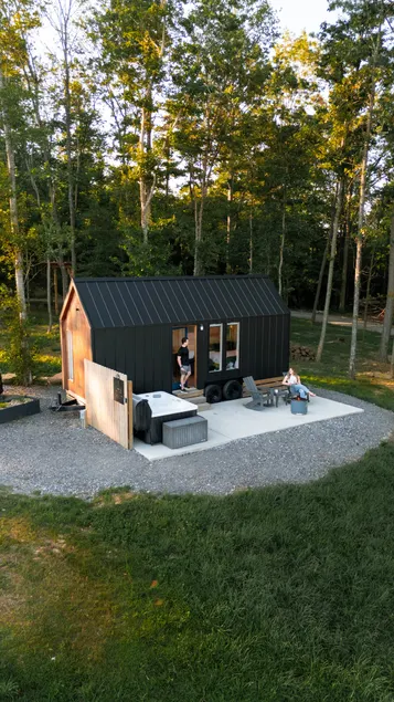 Home 1 in the sky. Hot tub, sunset, and fire pit - Image 1