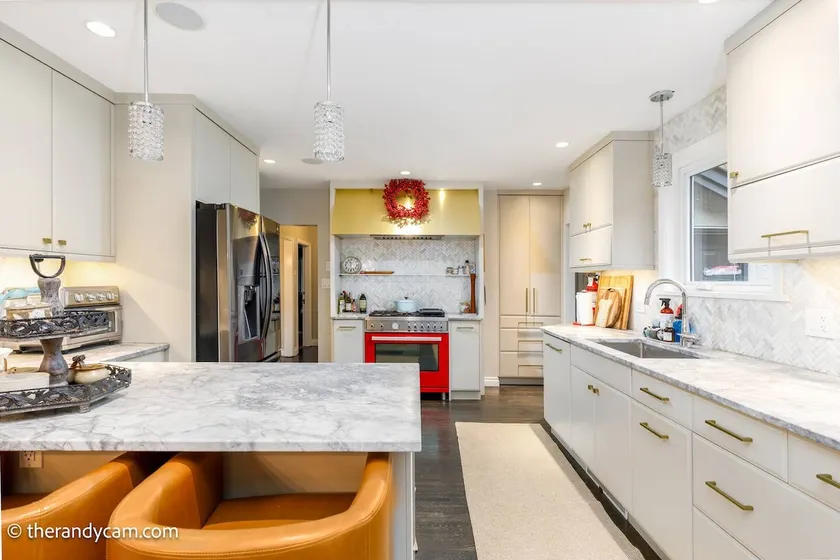 Couple's Oasis at Horner Park - Image 1