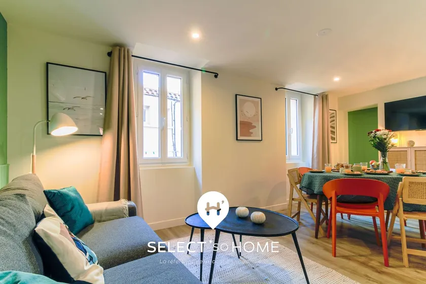 Mediterranean Nest center Lavandou by SELECTsoHOME - Image 1