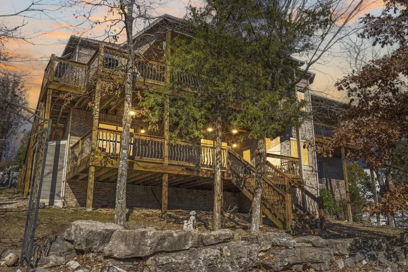 Woodland Retreat, Near Branson Fun, FirePit, PS5! - Image 1
