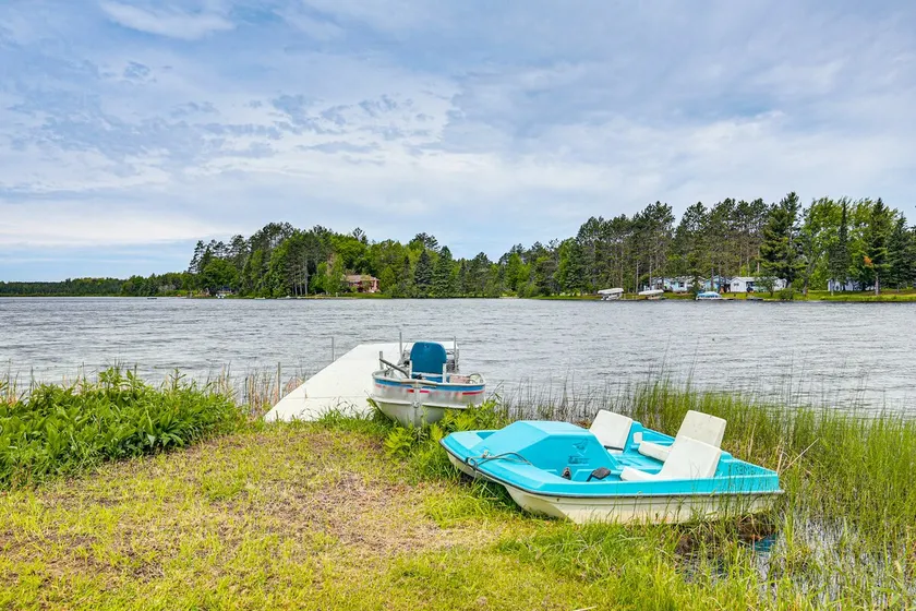 Rhinelander Vacation Rental w/ Yard on Venus Lake! - Image 1