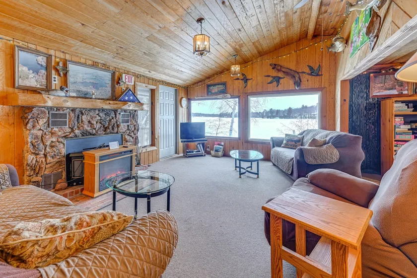 Lakefront Suring Home w/ Pool Table + Views! - Image 1