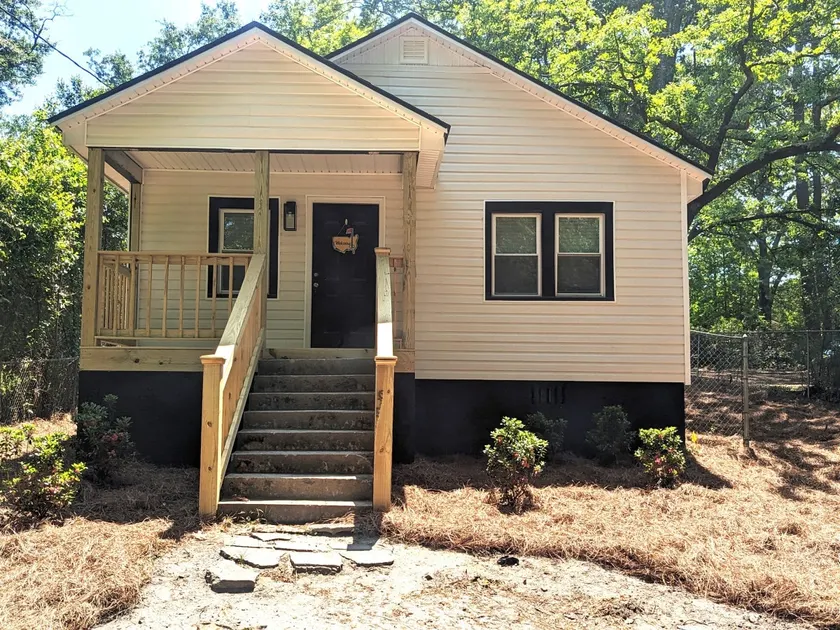 Adorable Cottage, pet friendly - Image 1