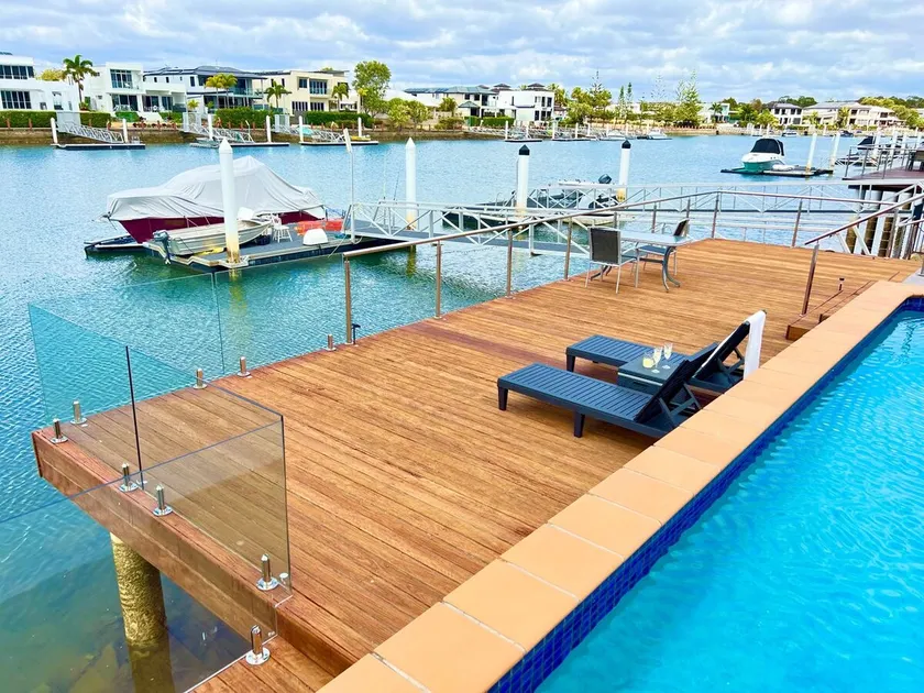 Luxury waterfront holiday home, Sunshine Coast - Image 1