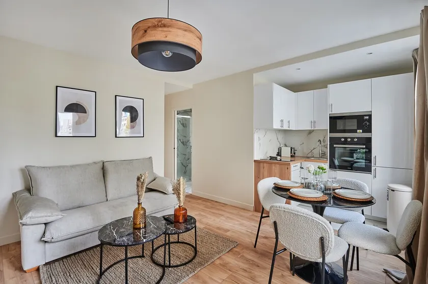 Apartment La Défense by Studio prestige - Image 1