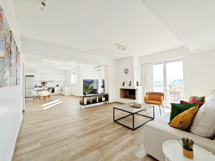 Nemeseos C3 by Verde Apartments - Image 1