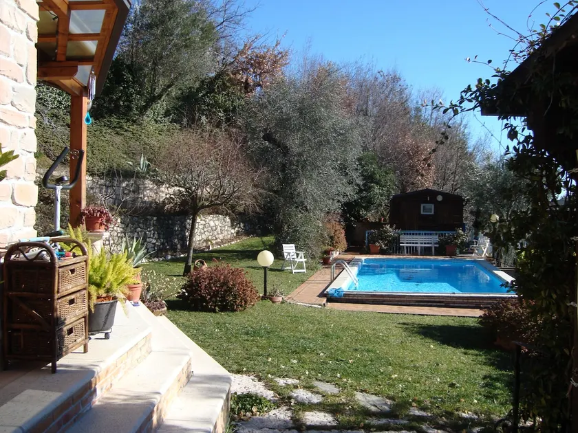 Apartment mit Grill, Terrasse und Pool | Wasserblick - Image 1