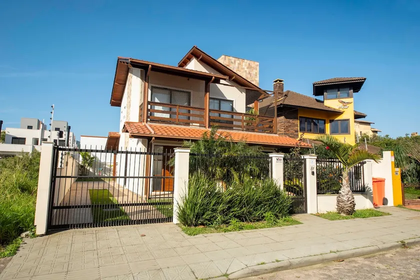 Casa da Coruja 150 m from the beach in the Azores KR1837 - Image 1