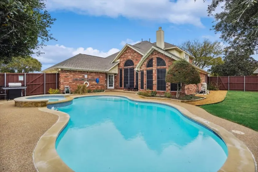 Modern, Spacious - Pool & Backyard Oasis & Cinema - Image 1