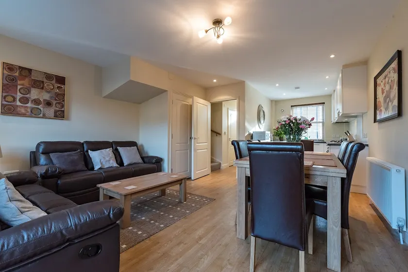 Camstay New Street - Image 1