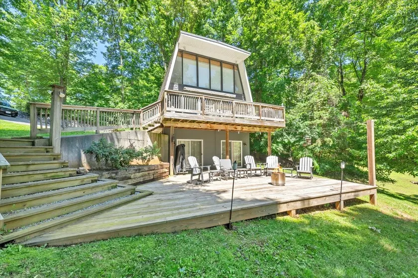 Chez At At - Lake Front & Private Dock - Image 1