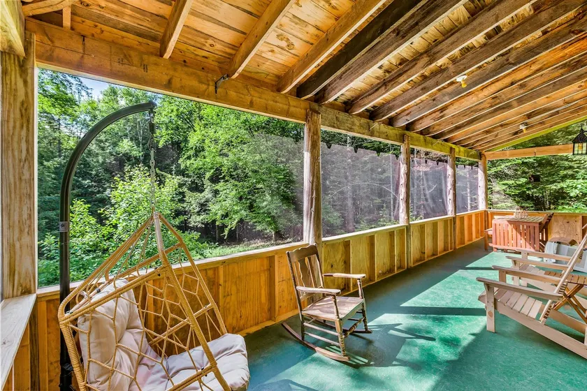 Stunning 2BR Adirondacks Dog Friendly - Image 1