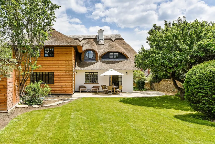 Farthings - large cottage with pool - Image 1