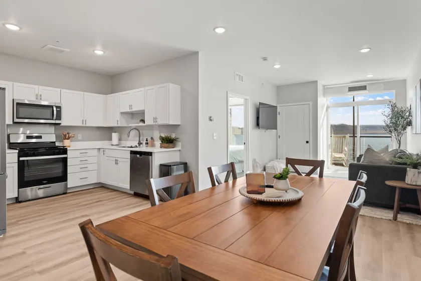 Great River Flats Suite 205 - Image 1