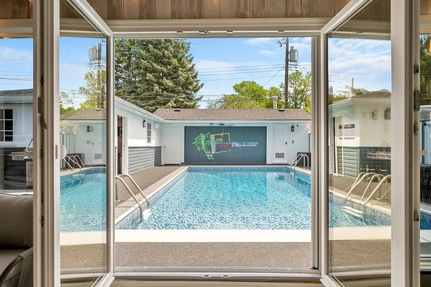 The Experience - Pool Hot Tub Theater Games Rm Pub - Image 1