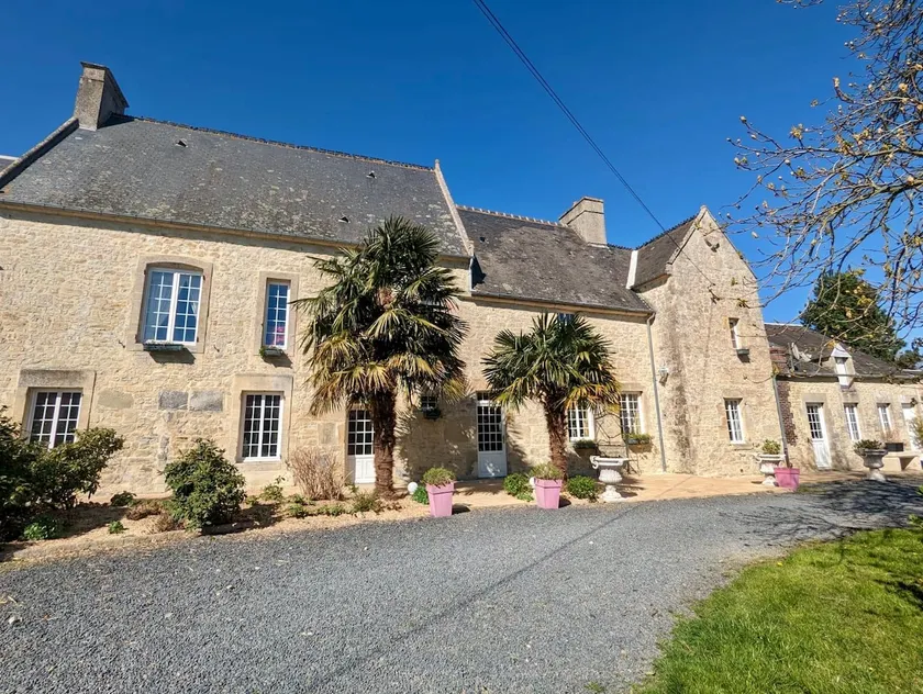 Les Castelets by Melrose - Image 1