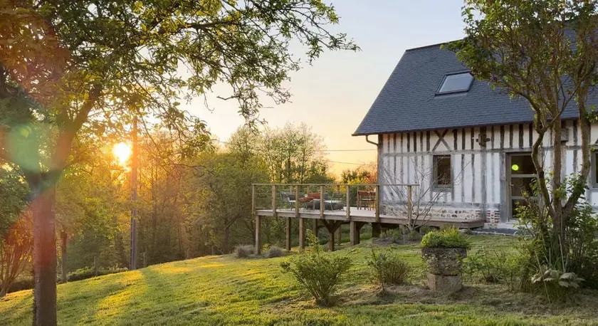 Le Clos du Haut • Charming Boutique Stay & Sauna - Image 1