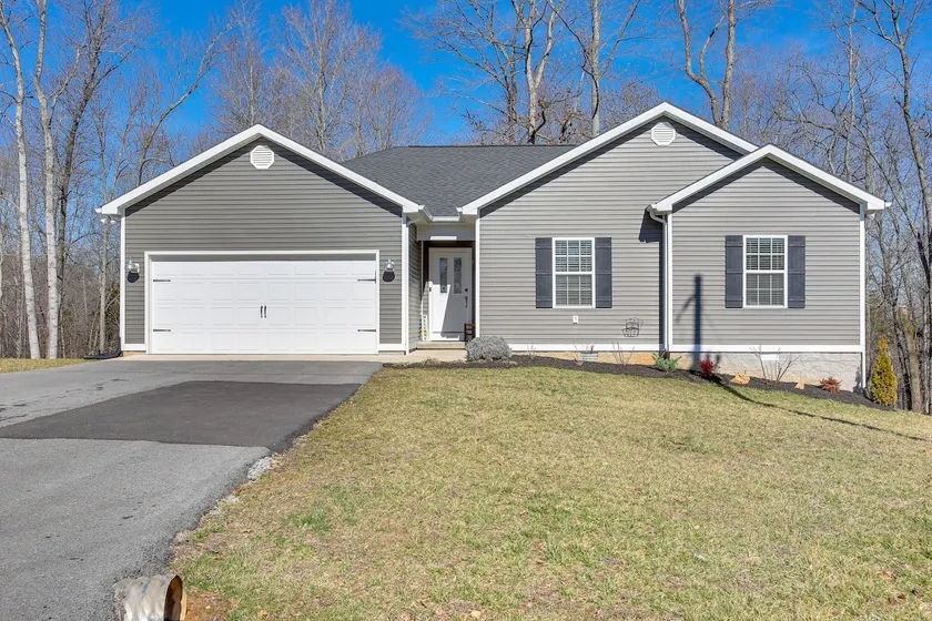 Lovely Scottsville Home, Minutes to Bowling Green - Image 1