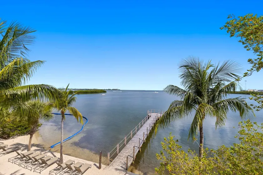 Ocean Front Suite | Beachside Resort - Image 1