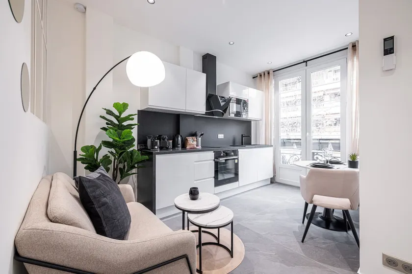 Beautiful 1br - 400m from the beach - A/c - Image 1