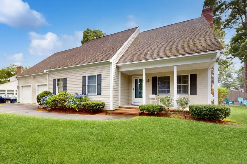 Serene Beachside Home with Yard & Central AC - Image 1