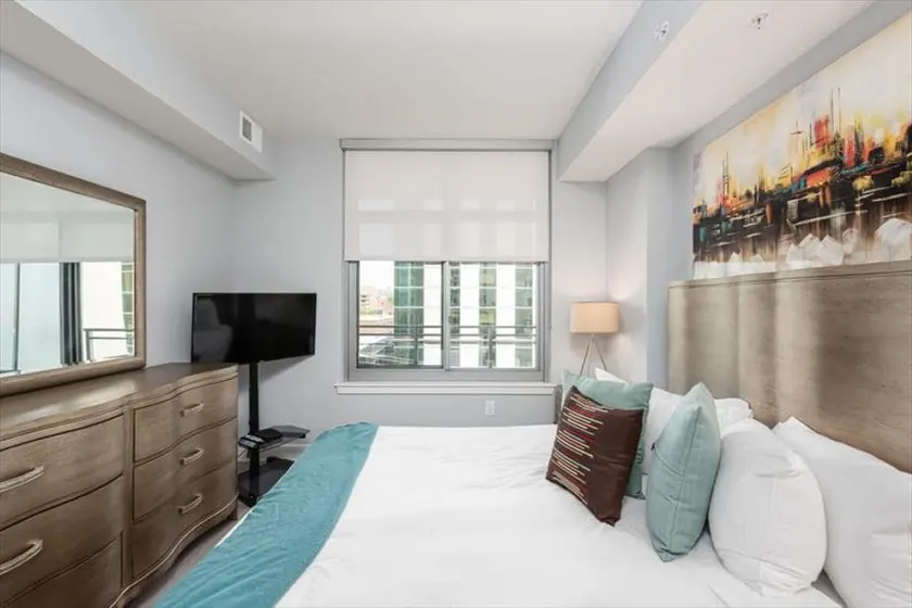 Near Woodmont Triangle 1BR | Close to Chevy Chase - Image 1