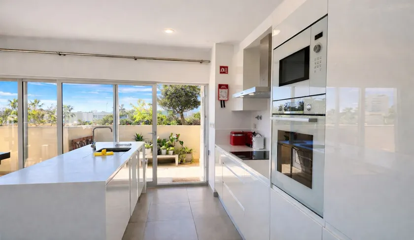 Harmony - Modern Apt - 8 Pax - Albufeira - Image 1