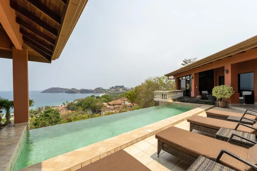 Casa Rosa- Luxury Ocean View 3 Bedroom Home - Image 1