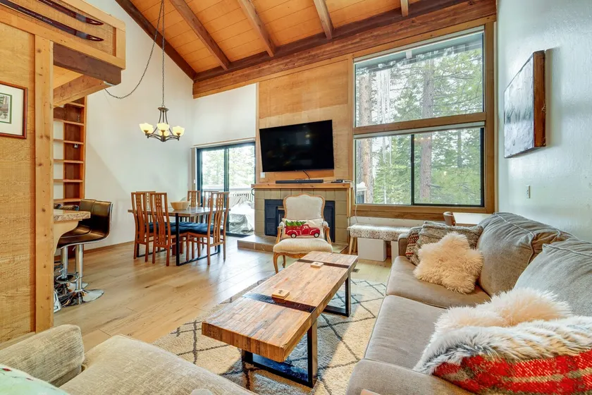 Northstar Resort Condo w/ Hot Tub, Shuttle Access! - Image 1