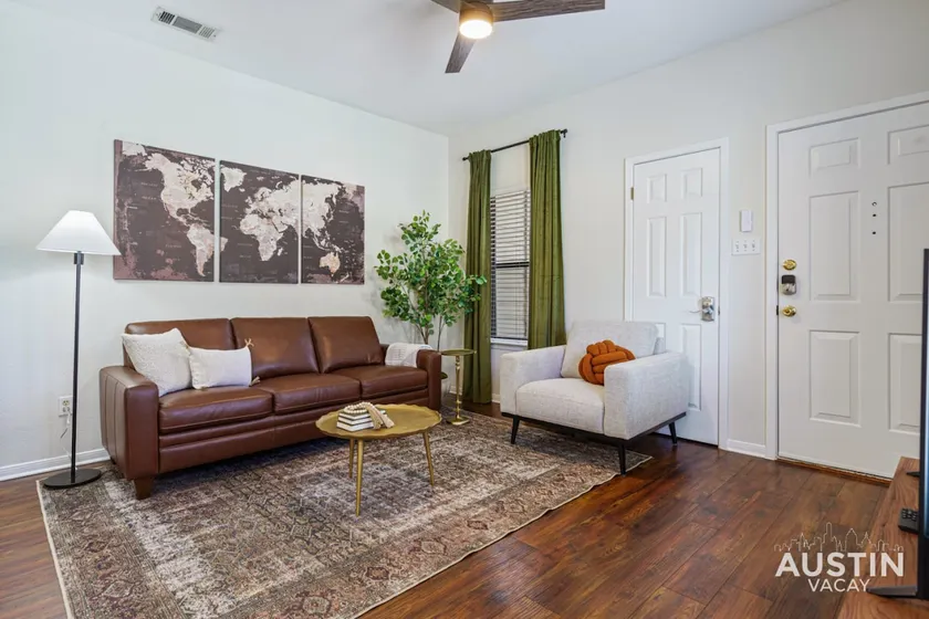 Modern Haven with King Suite and Impeccable Location - Image 1