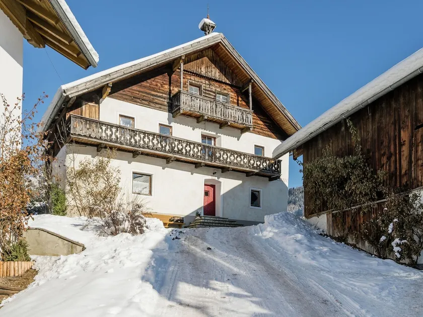 Gård i St. Johann med bastu och trädgård - Image 1