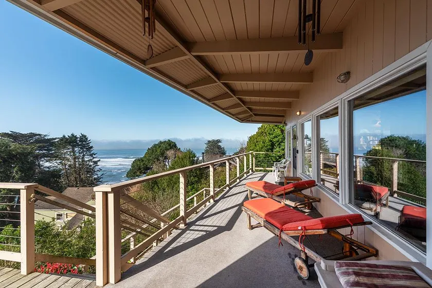 The Sandpiper - Great location w/ magical ocean vi - Image 1