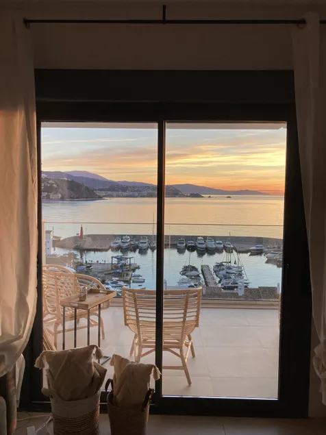 Icon Marina B - Image 1