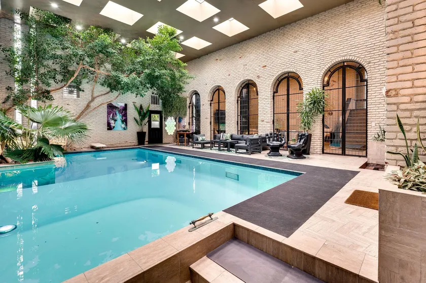 Private Poolside Paradise: Attached Home by Denver - Image 1