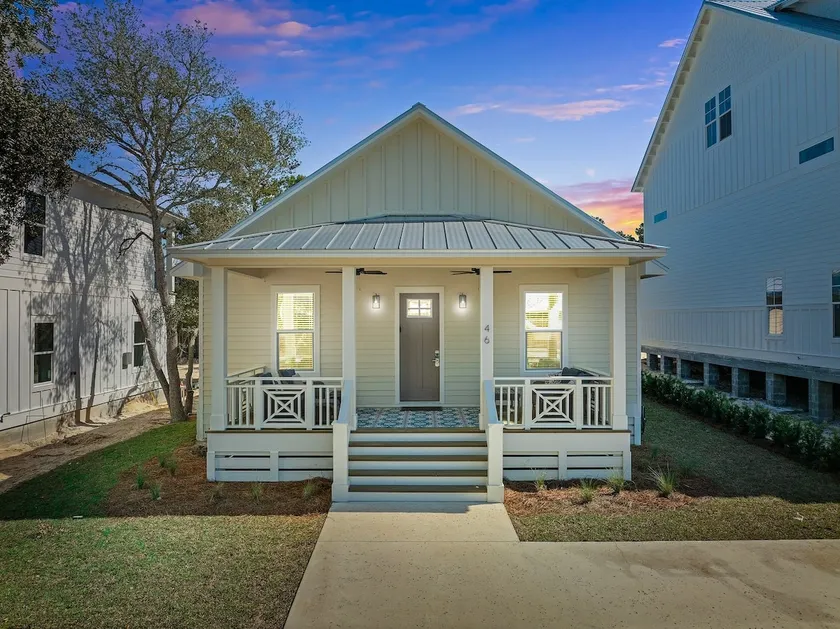 Sea La Vie 46–Newly Built Home–Sleeps 9 - Image 1