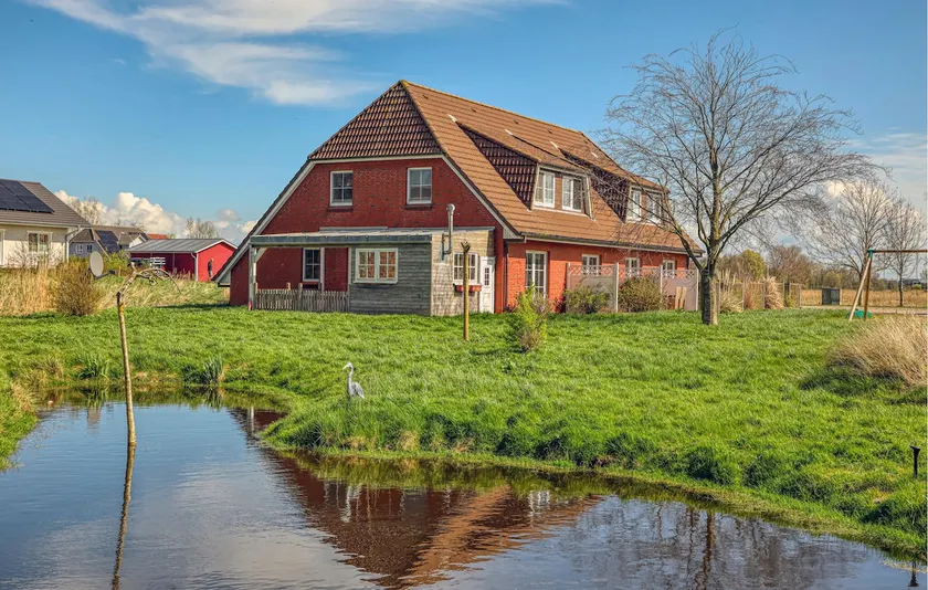 Nice Home In Tönning With Kitchen - Image 1