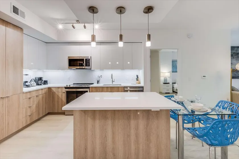 Spacious NoMa 2BR | Family-Friendly - Image 1