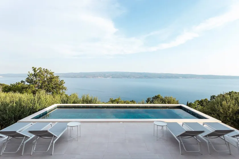 Luxury Villa Ovation heated pool sea view - Image 1
