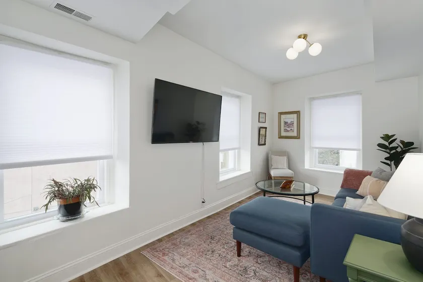 2BR with Balcony, Views & Parking - Image 1