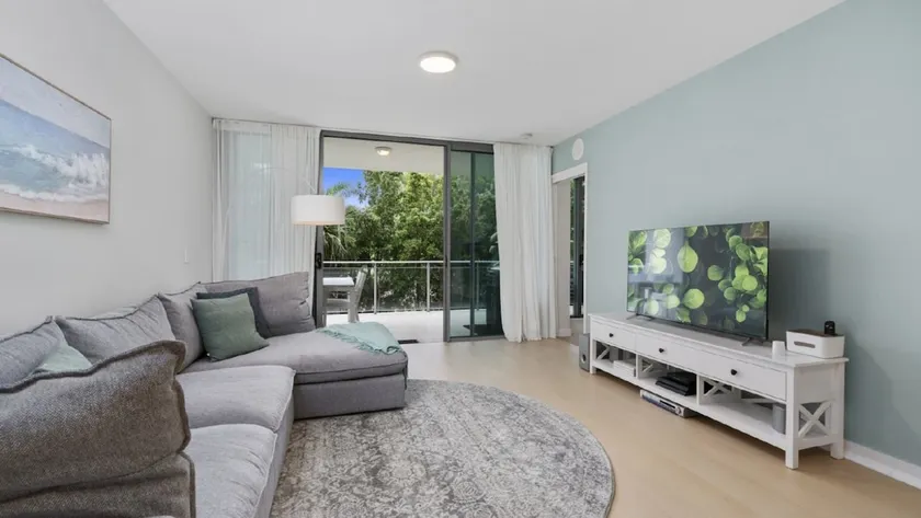 Blissful Bribie Beach Haven - Image 1