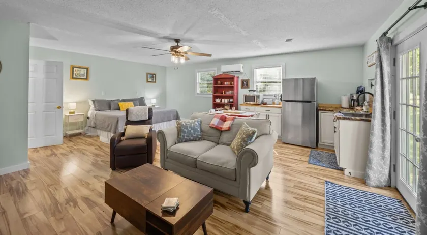 Private New Bern Studio Apartment in Quiet West NB - Image 1