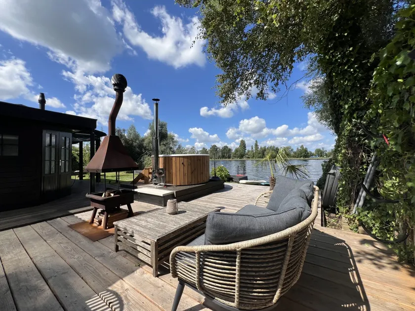 NEW- The Cabana- near Amsterdam - Image 1