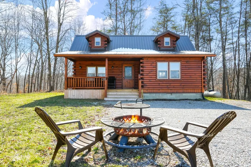 The Speakeasy Cabin | Hocking Hills, 40 Acres - Image 1