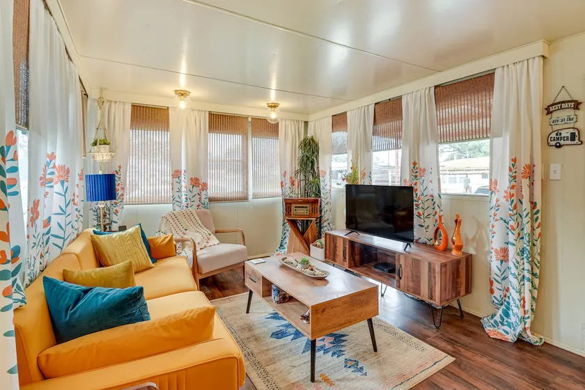 Pet-Friendly Brownwood Home: Walk to Lake! - Image 1
