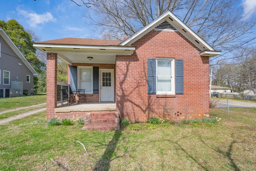 House on Shurley - in a quiet neighborhood - Image 1