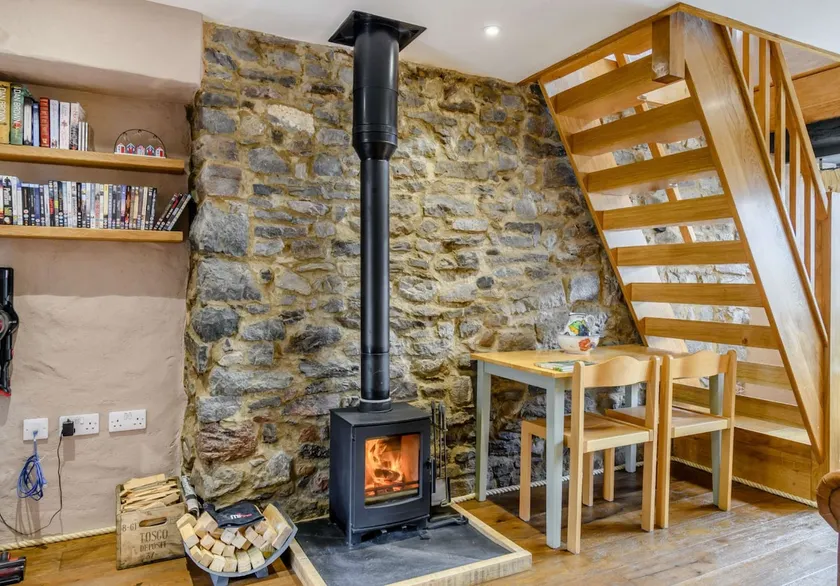 Stable Cottage-Rated 5 * by Visit Wales - Image 1