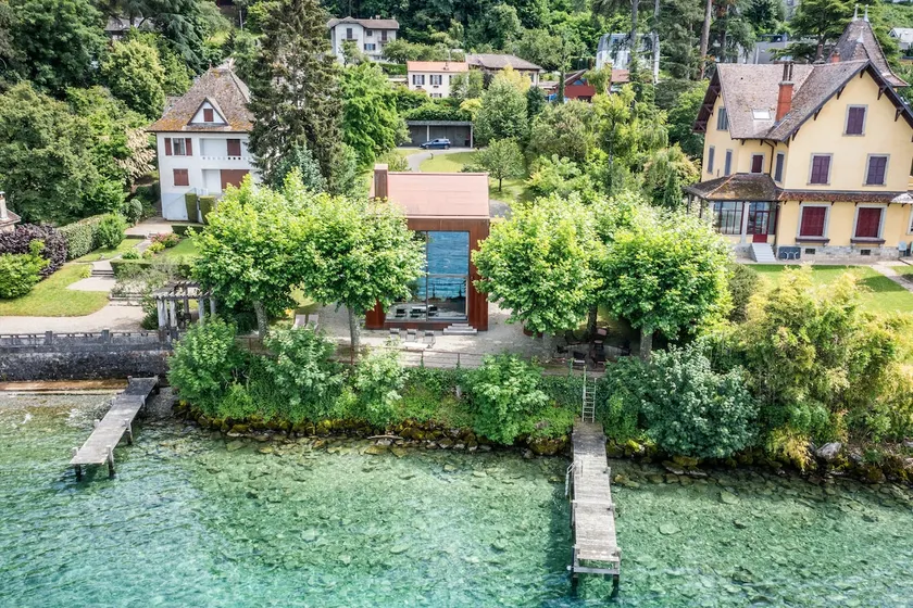 Villa Otoctone bord du lac Léman - Image 1