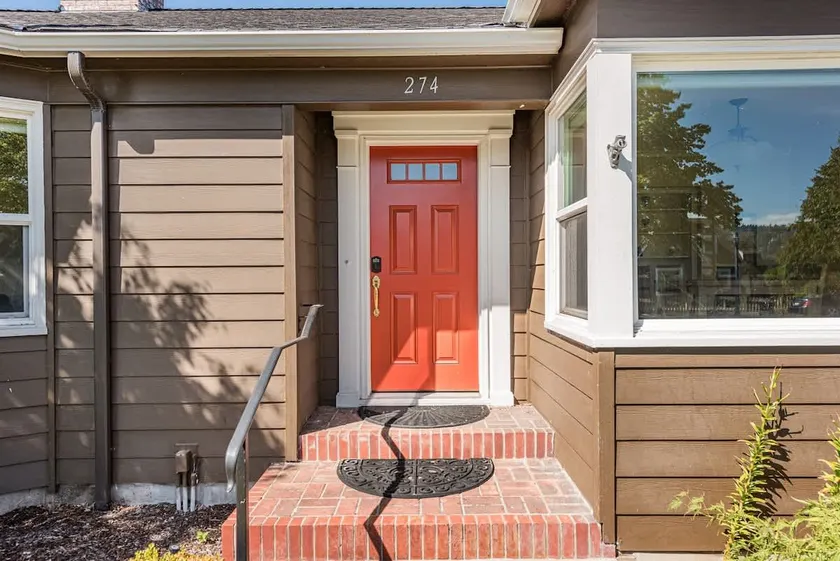 Urban Retreat: Family & Dog Friendly Make Memories - Image 1
